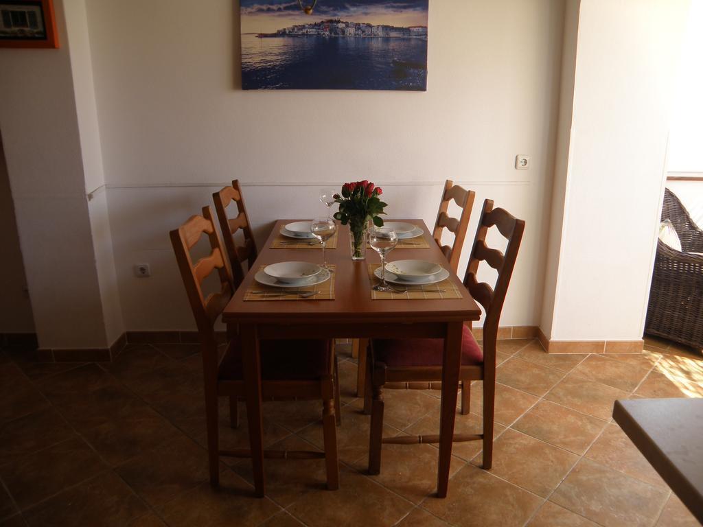 Apartment Amalija Primošten Εξωτερικό φωτογραφία