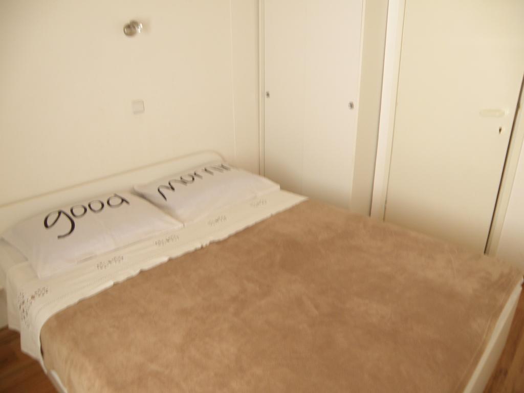 Apartment Amalija Primošten Εξωτερικό φωτογραφία